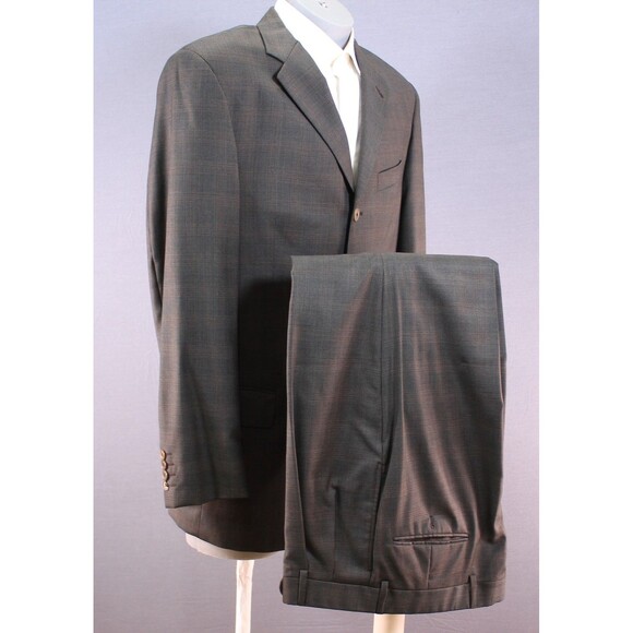Claiborne Men's 2 Piece Suit Mens Gray Plaid 3 Btn Wool 42L Pleated 33" Waist - Picture 2 of 11